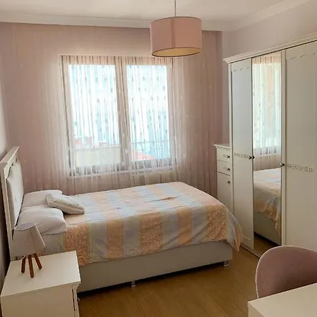 Gorgeous Flat With Sea View In شقة *
